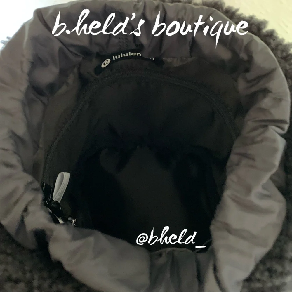 lululemon Crossbody Bucket Bag *Fleece 2.5L in Black One Size Brand New NWT